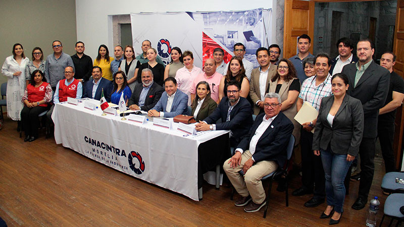 Entrega CANACINTRA Morelia nombramientos a nuevos comités 