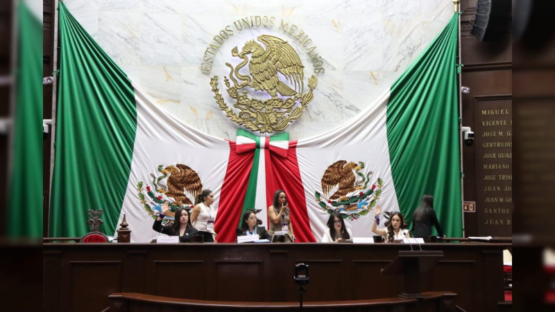 Lactarios obligatorios en instituciones públicas y privadas, propuesta de Segundo Parlamento de Mujeres 