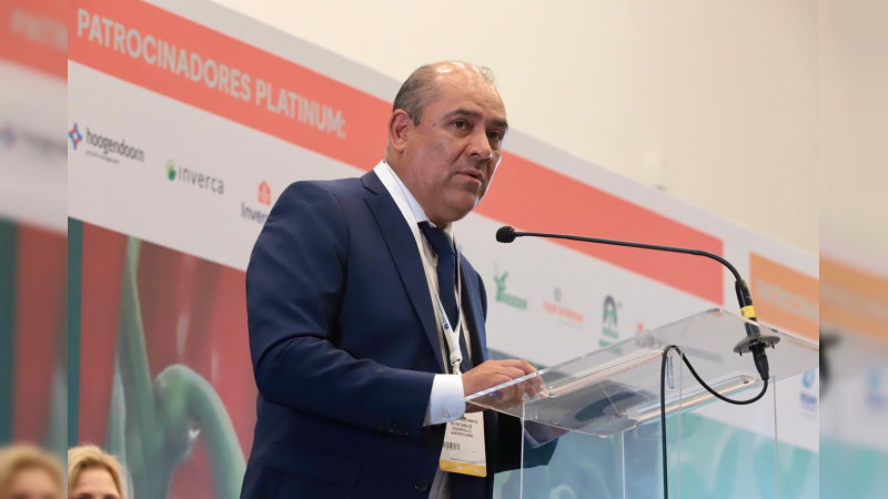 Querétaro sin casos de reses muertas por consumo de gallinaza: Rosendo Anaya 