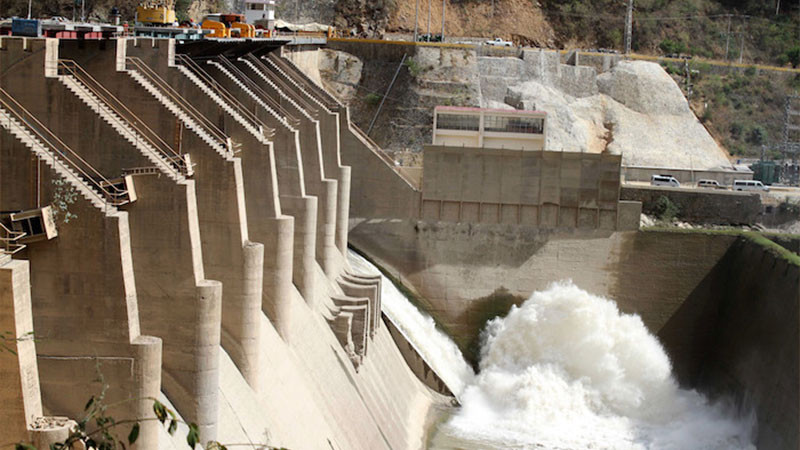 Presas en México registran bajos niveles de agua 