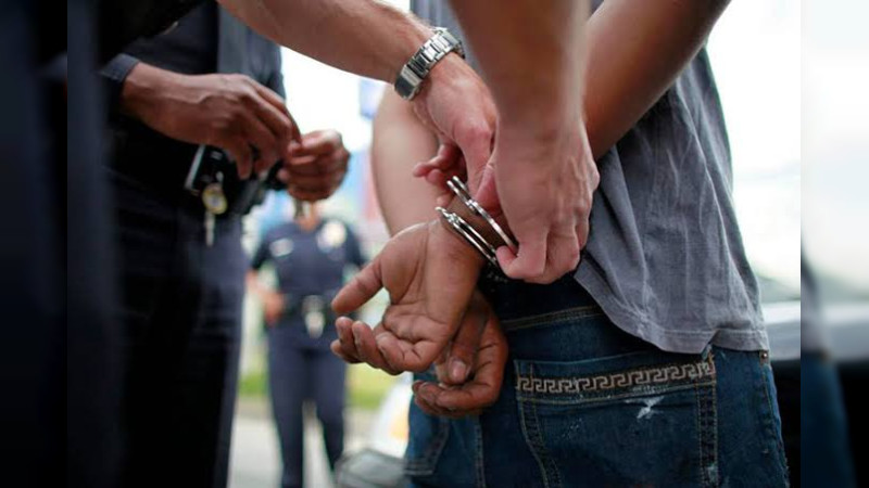 Detienen a dos presuntos criminales en operativo conjunto en Apatzingán, Michoacán  