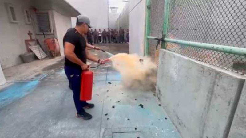 Personal penitenciario se capacita en protección civil y primeros auxilios 