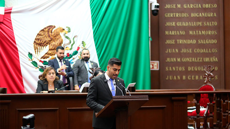 Impulsa Poncho Chávez reforma para sancionar la violencia política de género en el Congreso de Michoacán 