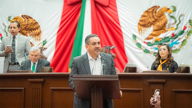 Urge declaratoria de constitucionalidad para garantizar el derecho de los trabajadores a salario justo y digno: Víctor Manríquez 