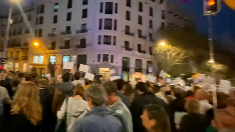 Demócratas de EEUU se reúnen en Madrid para protestar contra Trump y Musk 