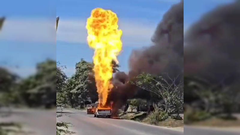 Por falla mecánica, se incendia vehículo en LC, Michoacán; solo hubo daños materiales 