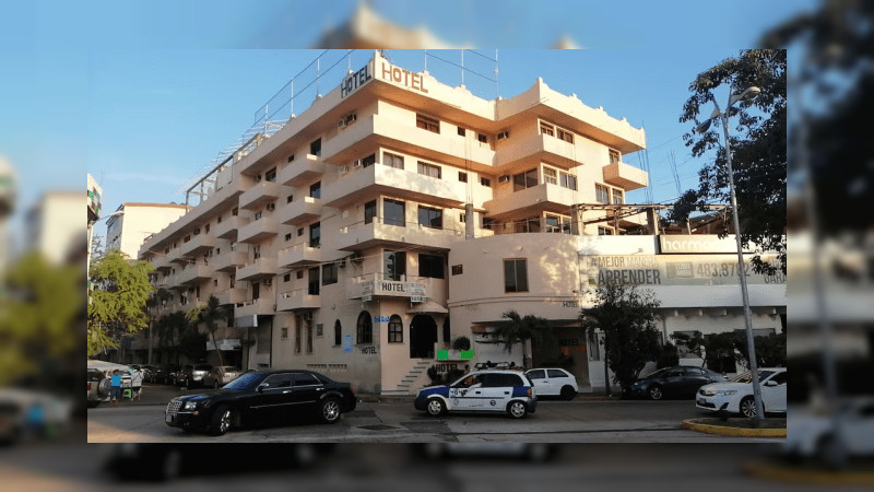 Turistas de CDMX atacados a balazos en hotel de Acapulco, Guerrero: Un muerto y un herido 