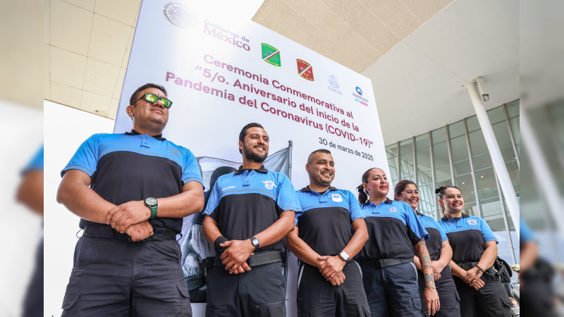 Reconocen autoridades al personal médico por su labor durante la pandemia por COVID-19 