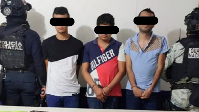 Detienen a 3 presuntos secuestradores en Tabasco; rescatan a dos personas 