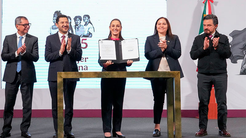 Firma Claudia Sheinbaum Decreto para beneficiar a trabajadores del Estado con créditos impagables del FOVISSSTE  