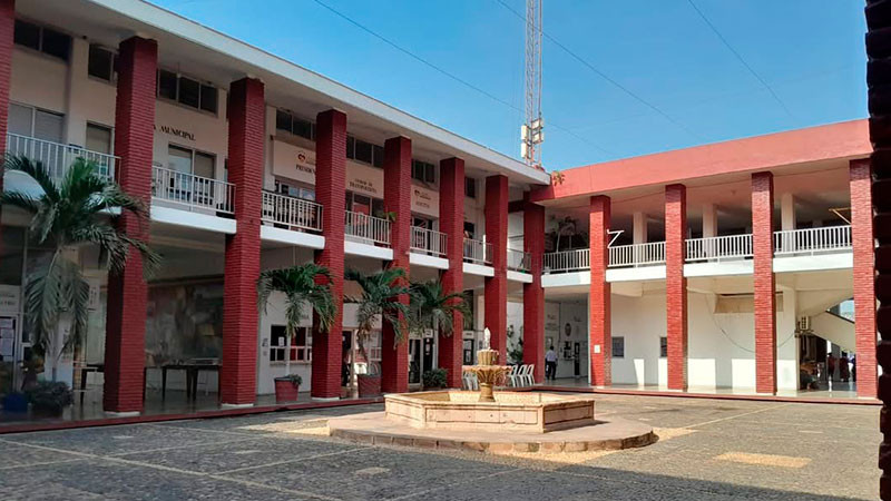 Rechaza sindicato propuesta patronal, habrá huelga en el ayuntamiento de Lázaro Cárdenas, Michoacán 