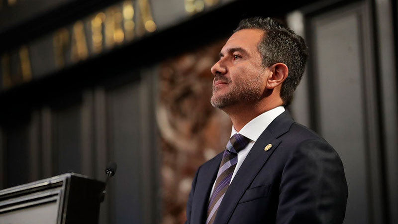 Miguel Ángel Yunes retira su afiliación a Morena  