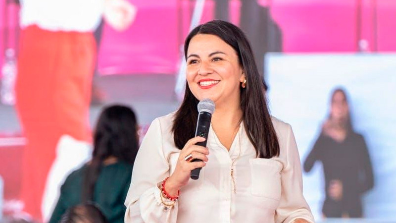 Gobierno de Michoacán apoya a más de 2 mil familias para combatir el cáncer 