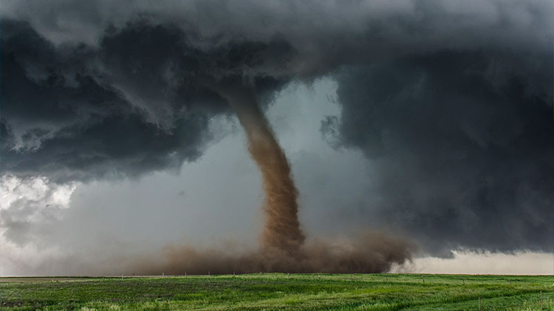 Región centro y sur de EU en alerta ante tornados y tormentas  