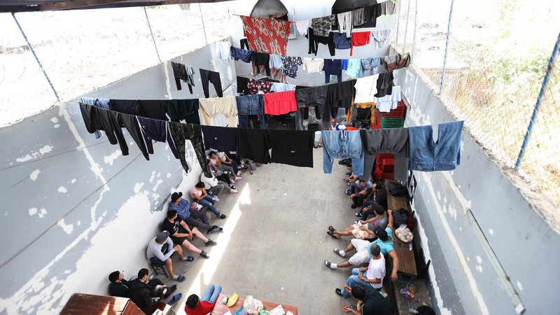 Rescatan a 32 personas de un anexo irregular en Jalisco 