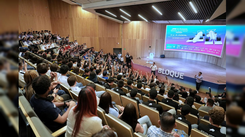 Felifer Macías inaugura el Desafío STEM F1 In Schools México  