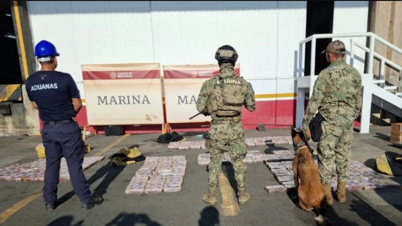Marina da golpe de 67.5 millones a traficantes: Incauta 300 kilos de estupefaciente en costas de Michoacán 