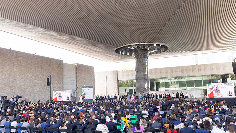 Atestiguó Mauricio Kuri la presentación de acciones del Plan México 