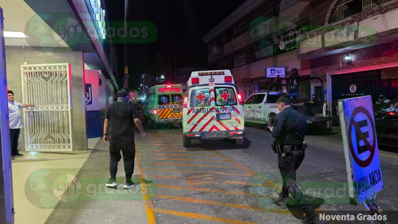Balean a pareja a bordo de auto en Zamora, Michoacán: Muere un hombre, herida una mujer