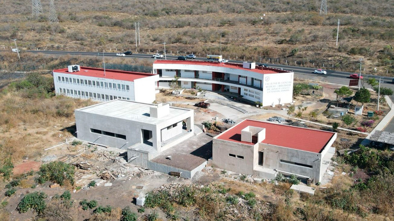 Extensión de campus Tangancícuaro de la UMSMH, con 75 %: SCOP 