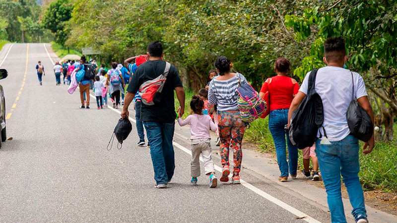 Maestros en Chiapas crean programa escolar para niños migrantes varados en México 