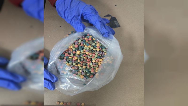 Hallan 5 mil pastillas de opiode en paquetería de Jalisco; estaban escondidas en bocinas 