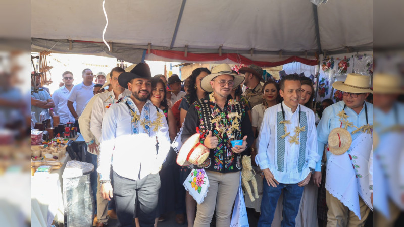 Humberto Jiménez respalda al Alcalde de Peribán y reconoce por éxito del arranque de la Feria de Domingo de Ramos