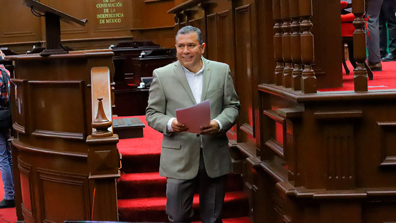 Por ley se deben construir cisternas en viviendas de Michoacán: JC Barragán 