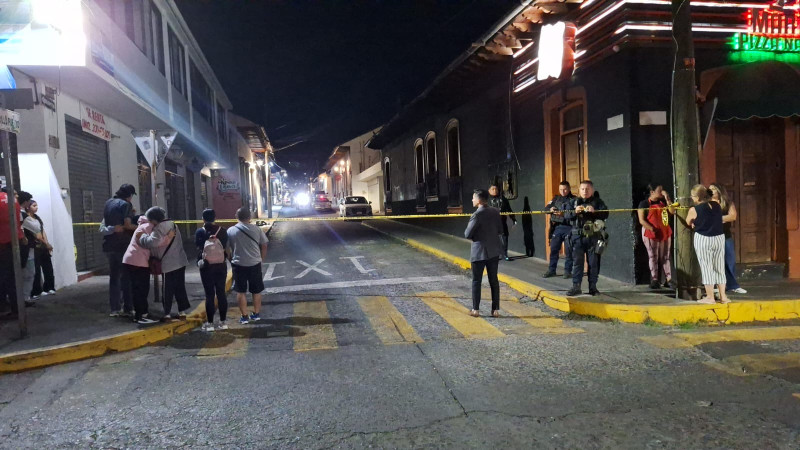 Ataque armado en el centro de Uruapan, Michoacán, deja un muerto y un herido 