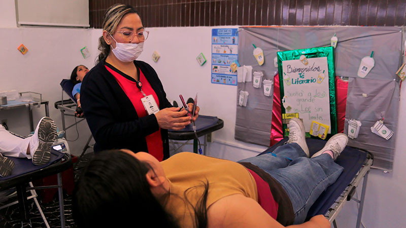 Continúan AMANC Michoacán y UMSNH con jornadas de donación de sangre 