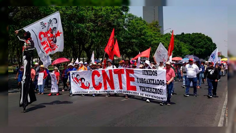 CNTE en Michoacán exige seguridad para maestros  