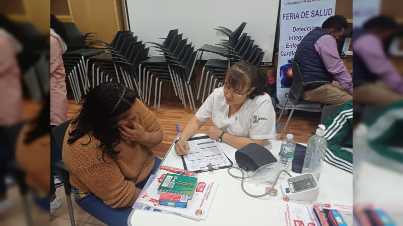 SESA realiza Feria de Salud a empresa en San Juan del Río, Querétaro