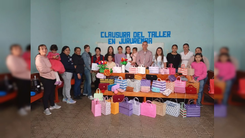 Concluye con éxito el Segundo Curso de Manualidades en Jururemba 