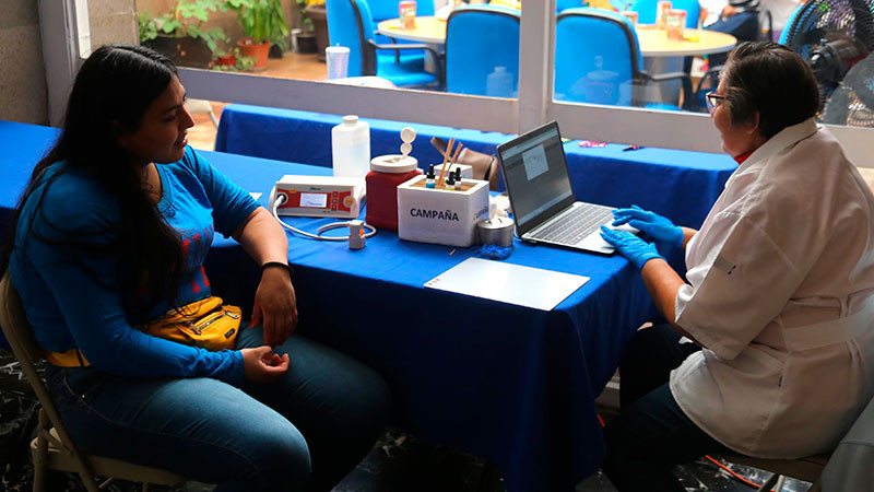 Continúan AMANC Michoacán y UMSNH con jornadas de donación de sangre 