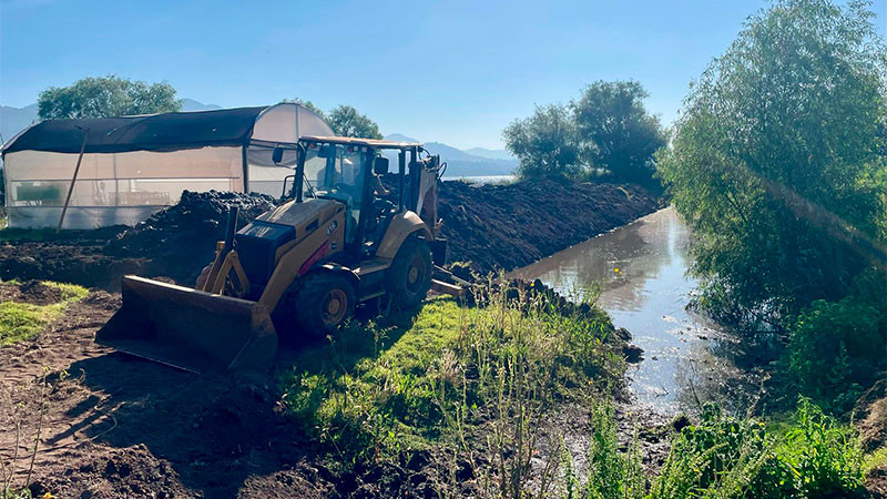 Inicia rehabilitación del lago de Pátzcuaro en San Jerónimo Purenchécuaro 