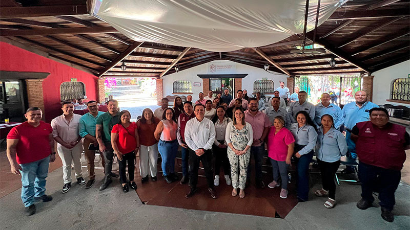  Cedemun capacita a regidores para fortalecer su labor municipal 