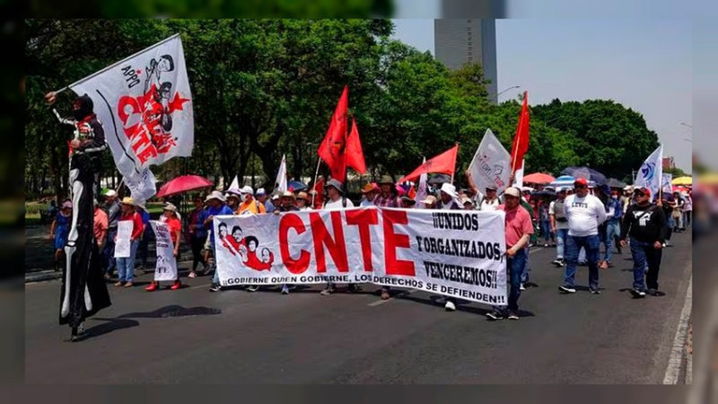 CNTE anuncia marcha y plantón nacional para el 15 de mayo 