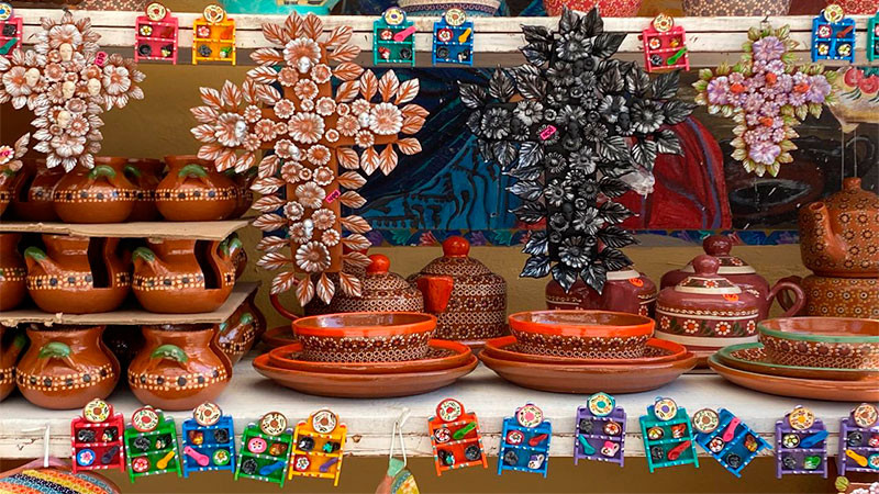 Gobierno de Morelia inaugura la Quinta Expo Artesanal Cruz de Barro 