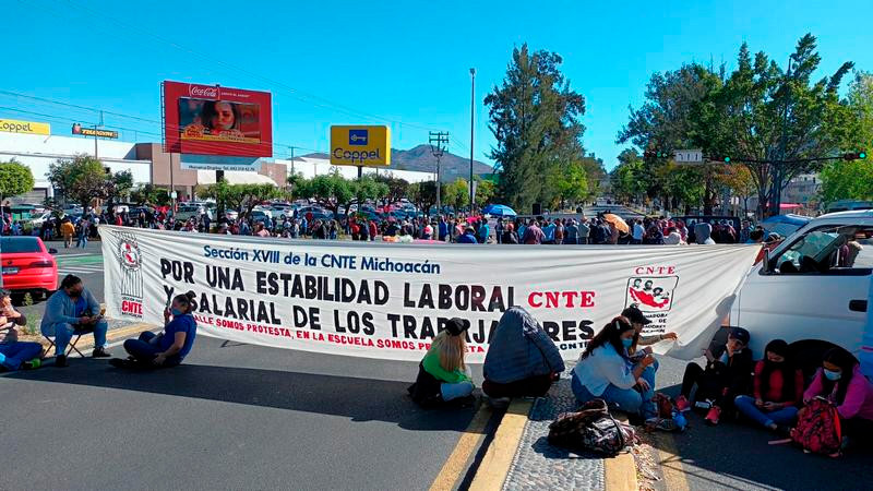 Asegura Sheinbaum a docentes de la CNTE que no es necesario un paro nacional en mayo 