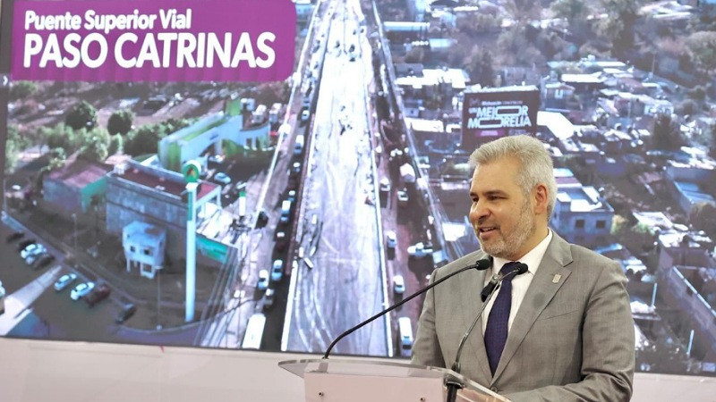 Paso Catrinas abre hoy circulación en carriles centrales: Bedolla 