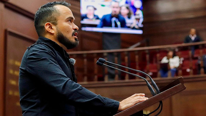 Hugo Rangel advierte que hay vulnerabilidad jurídica en la reforma que prohíbe la tauromaquia en Michoacán 