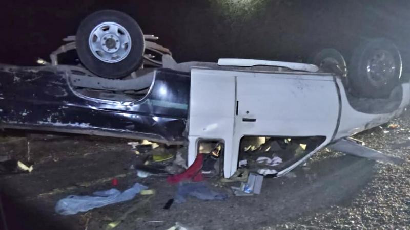 Vuelca con su camioneta en La Huacana, Michoacán; perdió la vida 