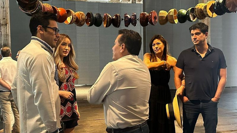 Michoacán enamora a Carlos Rivera y Cynthia Rodríguez 