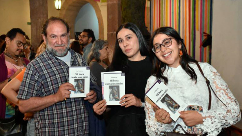 Secum y editorial Cuarta República acercan literatura michoacana a municipios 