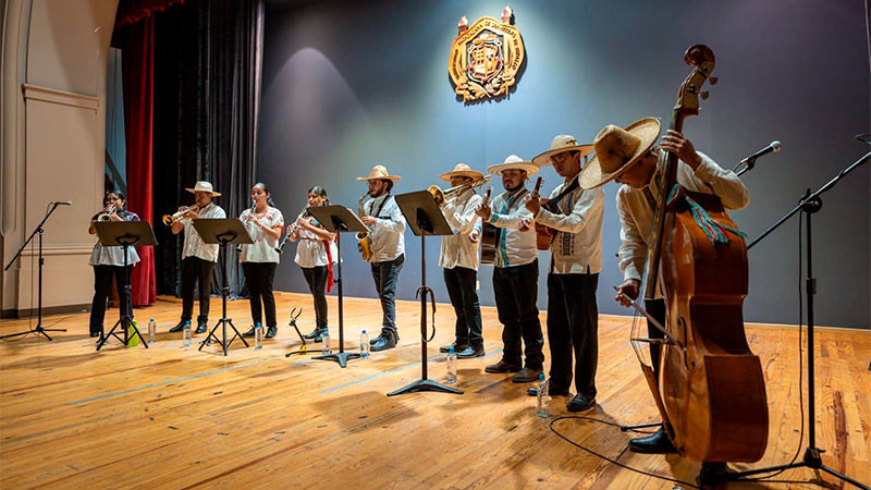 Se impulsa el talento nicolaita, se crean nuevos grupos artísticos en la Universidad Michoacana 