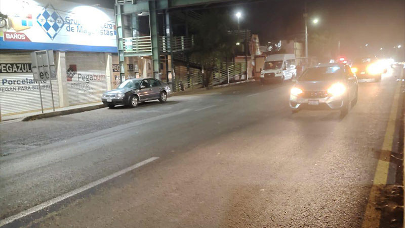 Comuneros de Pichátaro liberan la carretera Morelia-Pátzcuaro