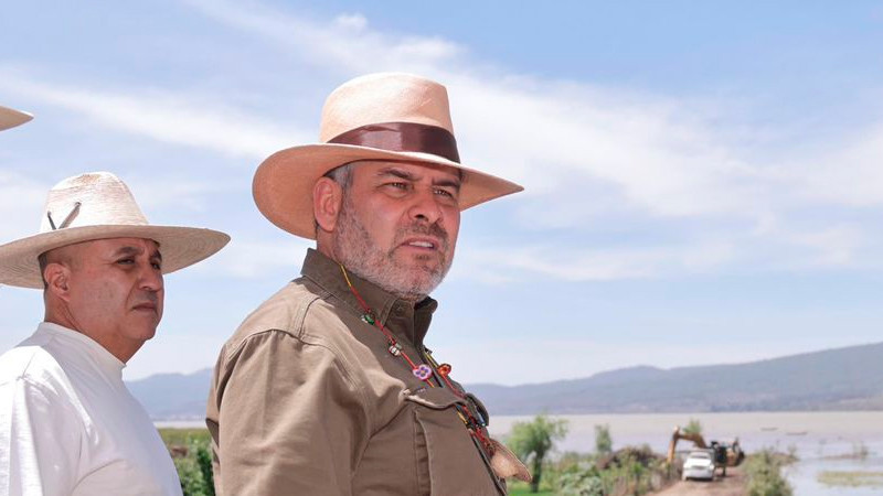 Supervisa Bedolla trabajos para el rescate del lago de Pátzcuaro 