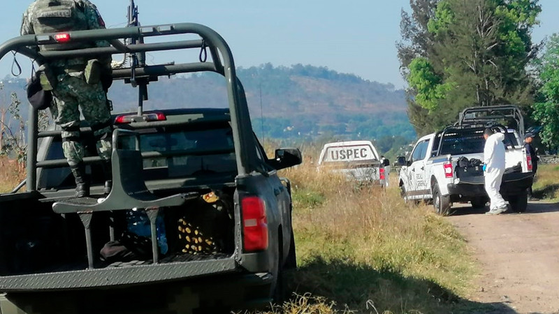 Autoridades ultiman a 3 presuntos delincuentes en enfrentamiento, en Apatzingán, Michoacán 