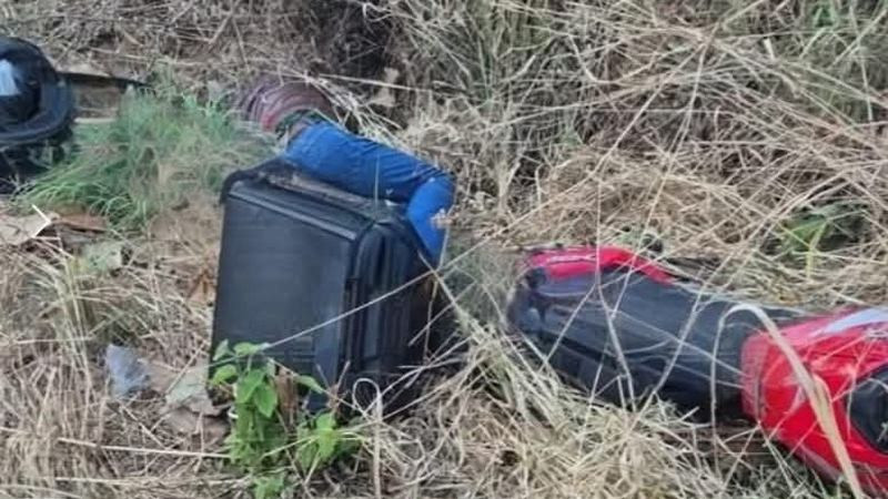 Ultiman a motociclista en la carretera libre Uruapan-Gabriel Zamora 