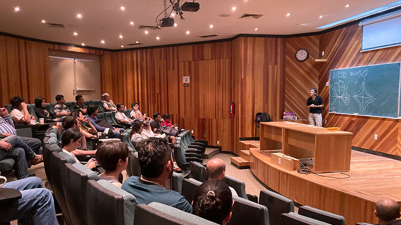 Genera CCM UNAM Morelia espacio seguro para las mujeres en la ciencia con el “Coloquio la Matemática Atenagórica” 